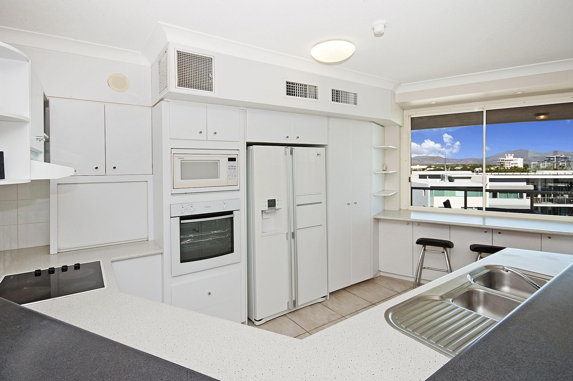 Mariners North Holiday Apartments Таунсвіль Екстер'єр фото